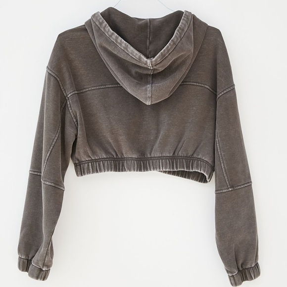 UO CROPPED YOGI HOODIE - Picture 6 of 8